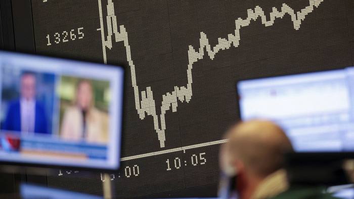 سوق الأسهم الأوروبية يشهد تراجعًا غير مسبوق في ظل أزمة أوكرانيا